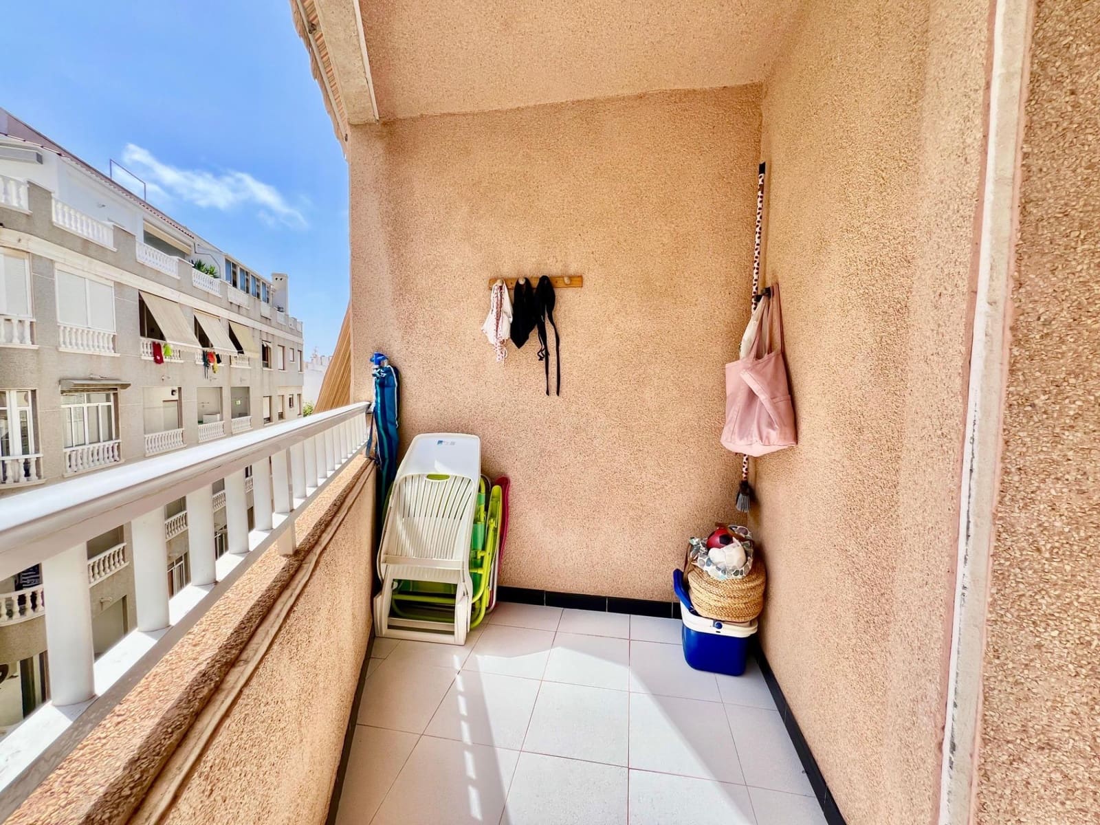 1 quarto Apartamento para venda em Torrevieja - 99 000 € (Ref: 9176437)