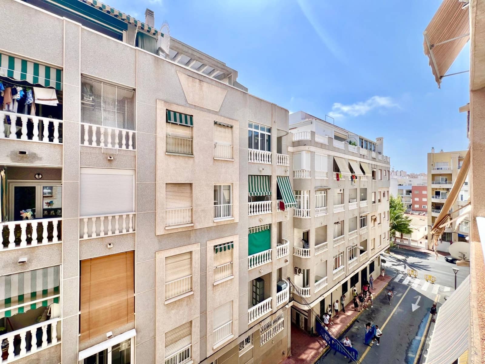 1 quarto Apartamento para venda em Torrevieja - 99 000 € (Ref: 9176437)