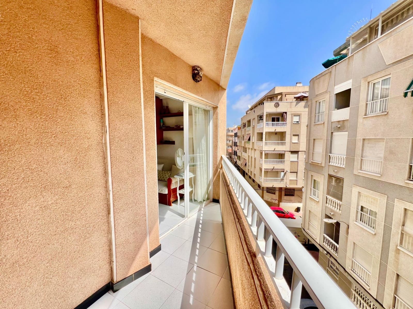 1 quarto Apartamento para venda em Torrevieja - 99 000 € (Ref: 9176437)