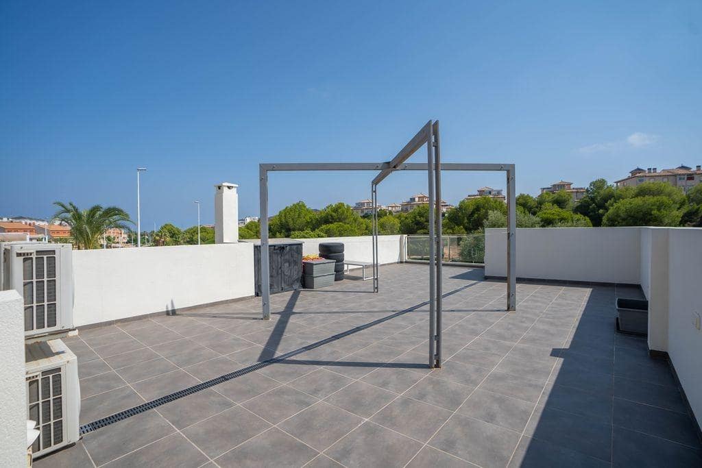 3 slaapkamer Villa te koop in La Zenia - € 499.000 (Ref: 9176440)