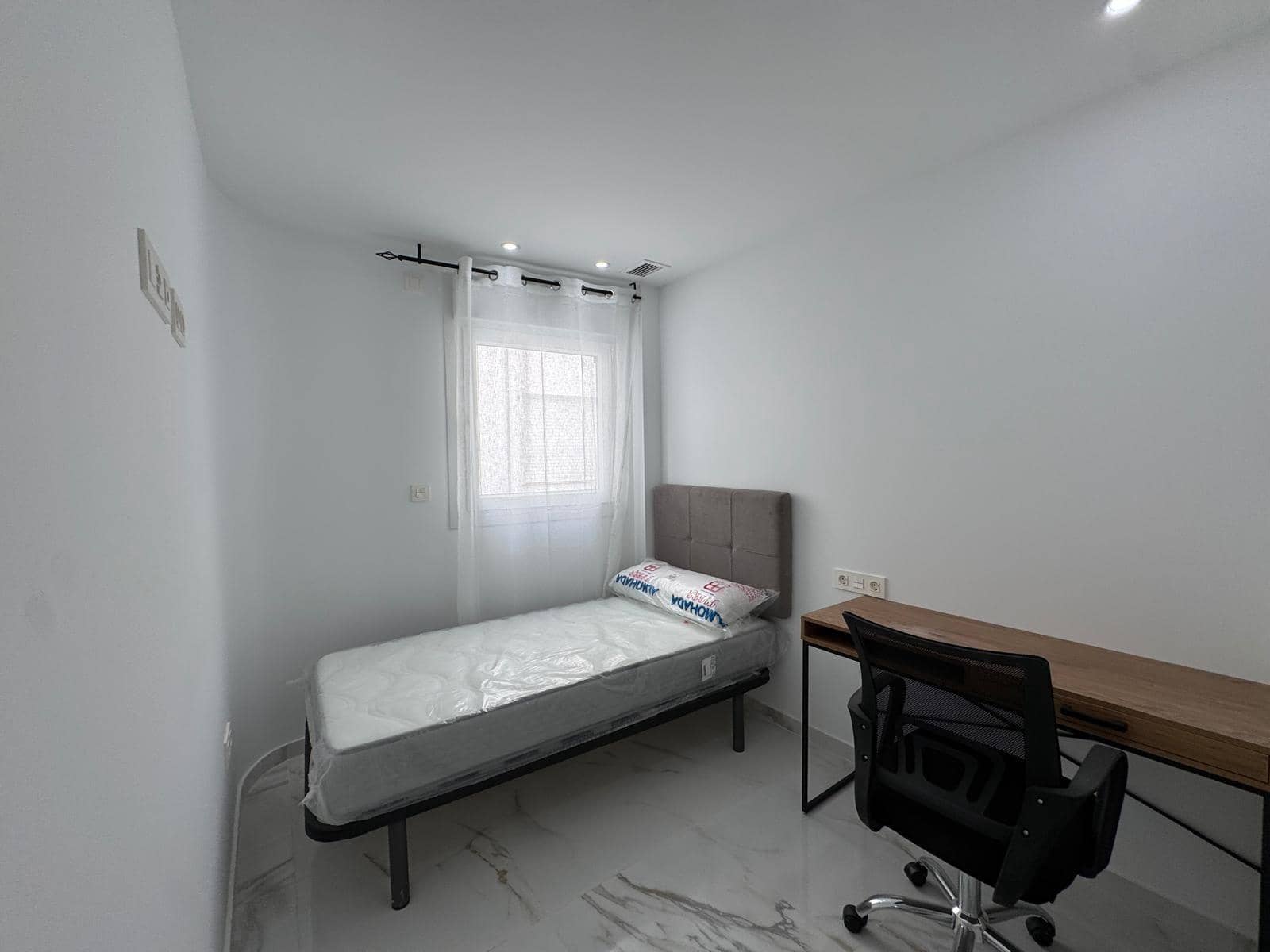 2 soveværelse Lejlighed til salg i Torrevieja - € 219.900 (Ref: 9185367)