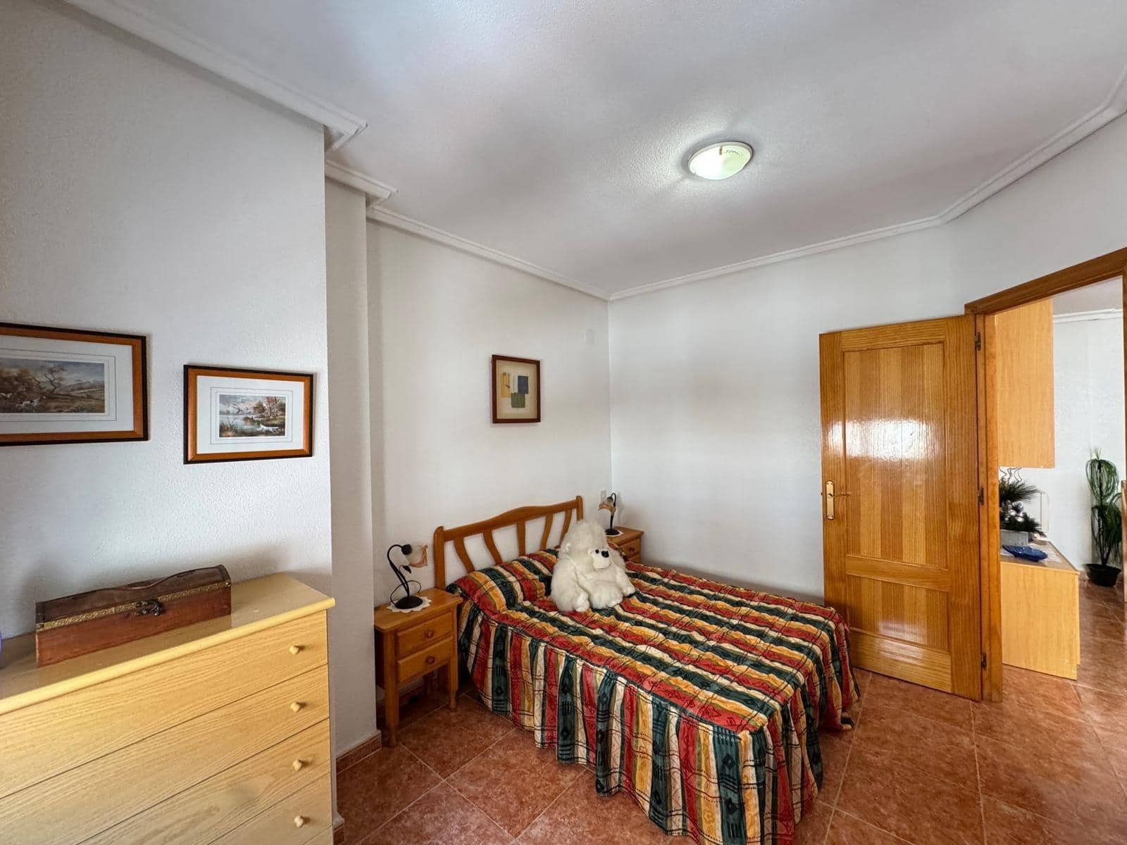 Apartamento de 2 habitaciones en Torrevieja en venta con piscina - 134.900 € (Ref: 9185369)