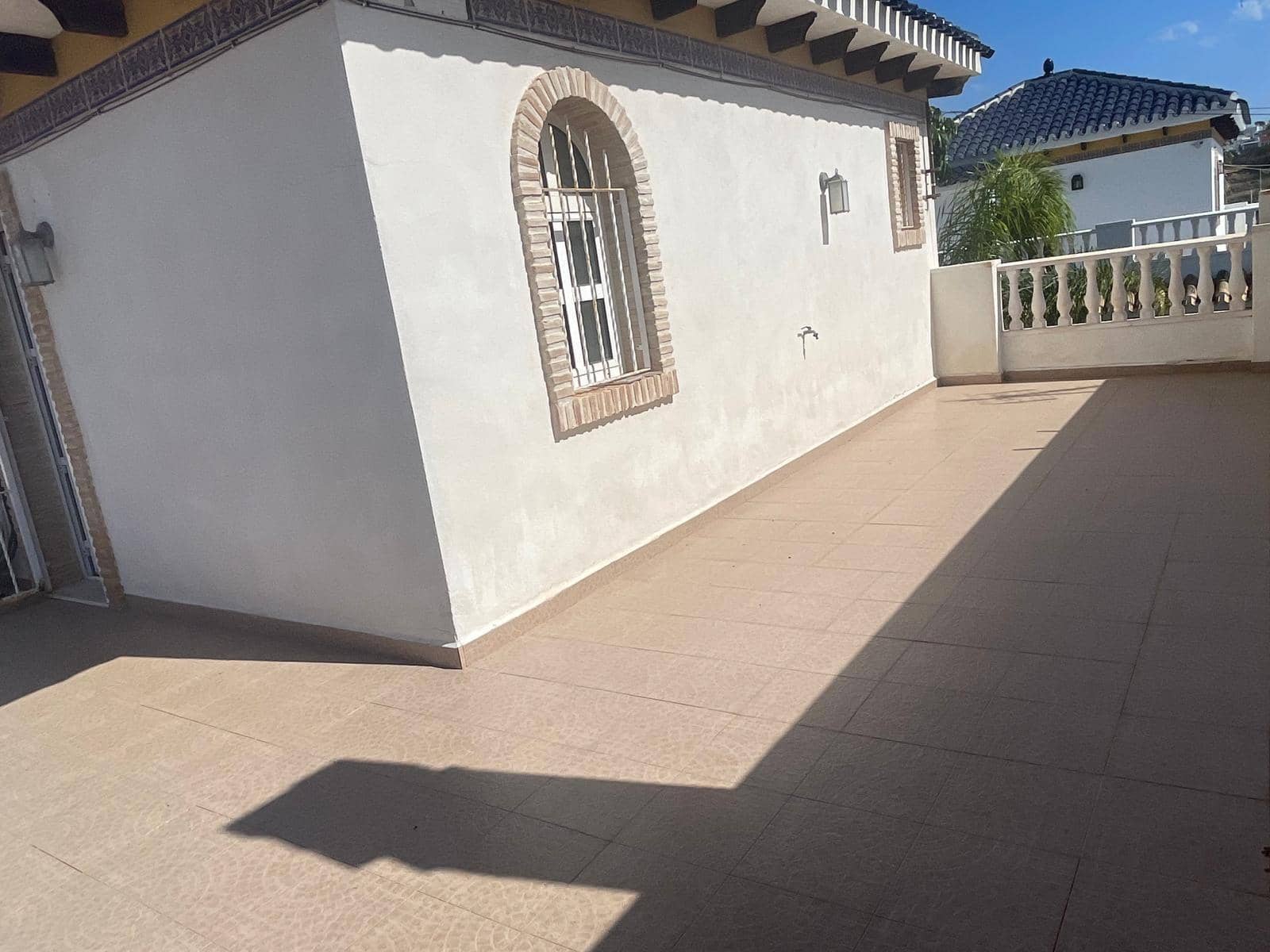 5 slaapkamer Halfvrijstaande villa te koop in La Mata met zwembad - € 670.000 (Ref: 9188417)