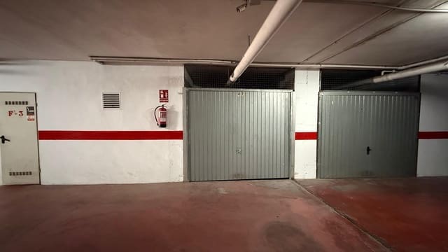 Garage till salu i Torrevieja - 20 000 € (Ref: 9192313)