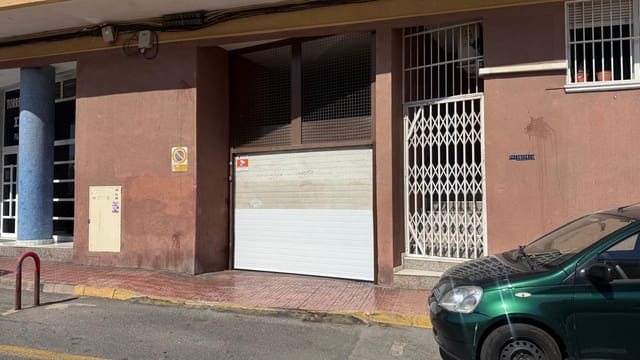 Garage till salu i Torrevieja - 20 000 € (Ref: 9192313)
