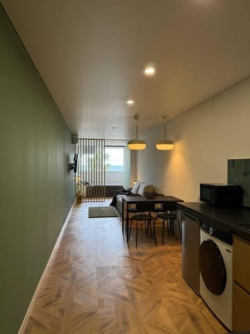 1 bedroom Commercial for sale in Mercado, Alicante / Alacant city - € 130,000 (Ref: 9195494)