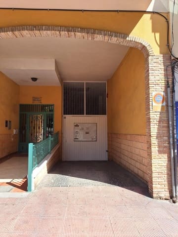 Garage til salg i Playa del Cura, Torrevieja - € 15.000 (Ref: 9197721)