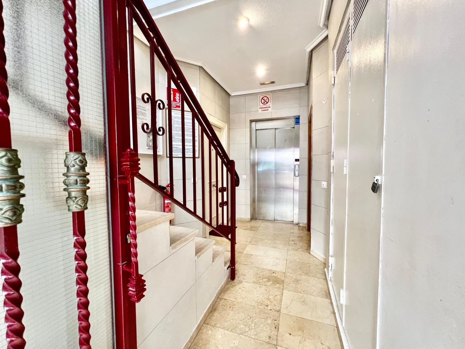 3 makuuhuone Huoneisto myytävänä paikassa Torrevieja - 159 900 € (Ref: 9200462)