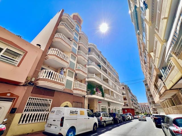 3 makuuhuone Huoneisto myytävänä paikassa Avenida Habaneras - Curva de Palangre, Torrevieja - 159 900 € (Ref: 9200462)