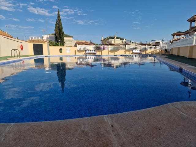 2 soveværelse Bungalow til salg i Los Altos med swimmingpool - € 145.000 (Ref: 9200466)