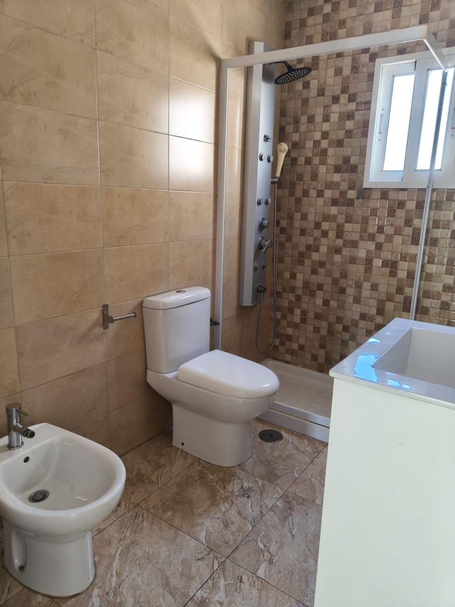 3 makuuhuone Huoneisto myytävänä paikassa Punta Prima mukana uima-altaan - 189 500 € (Ref: 9208284)