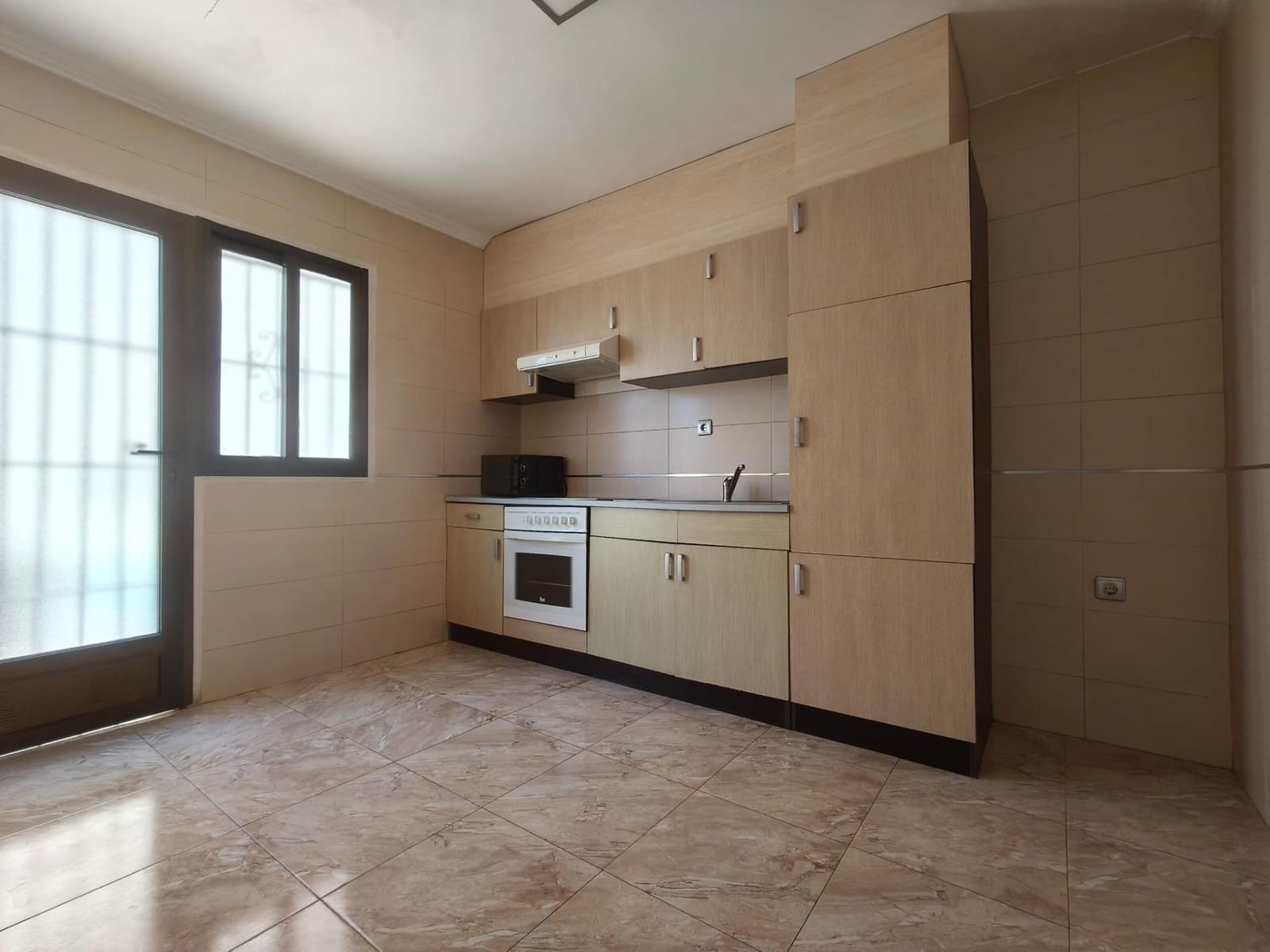 3 makuuhuone Huoneisto myytävänä paikassa Punta Prima mukana uima-altaan - 189 500 € (Ref: 9208284)