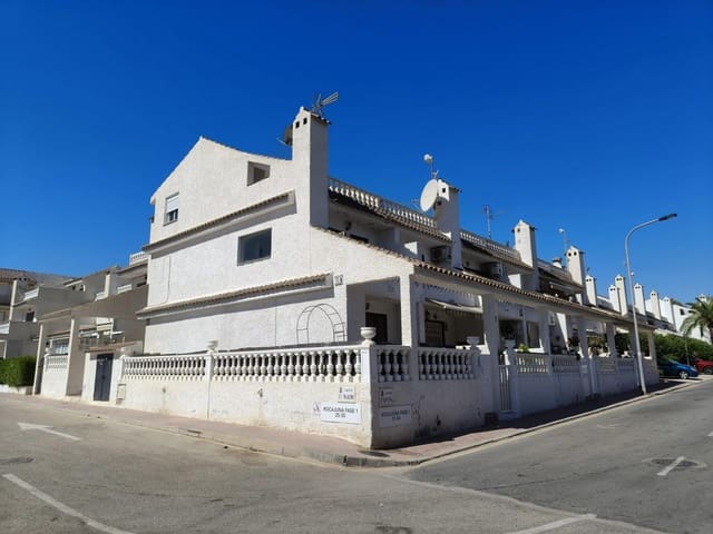3 makuuhuone Huoneisto myytävänä paikassa Punta Prima, Torrevieja mukana uima-altaan - 189 500 € (Ref: 9208284)
