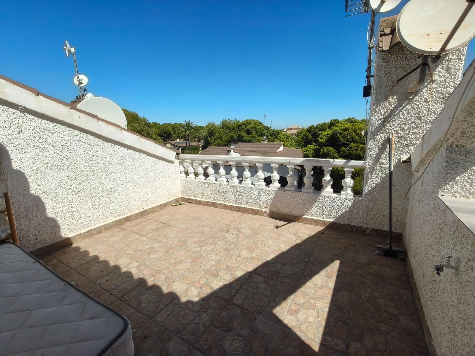 3 makuuhuone Huoneisto myytävänä paikassa Punta Prima mukana uima-altaan - 189 500 € (Ref: 9208284)