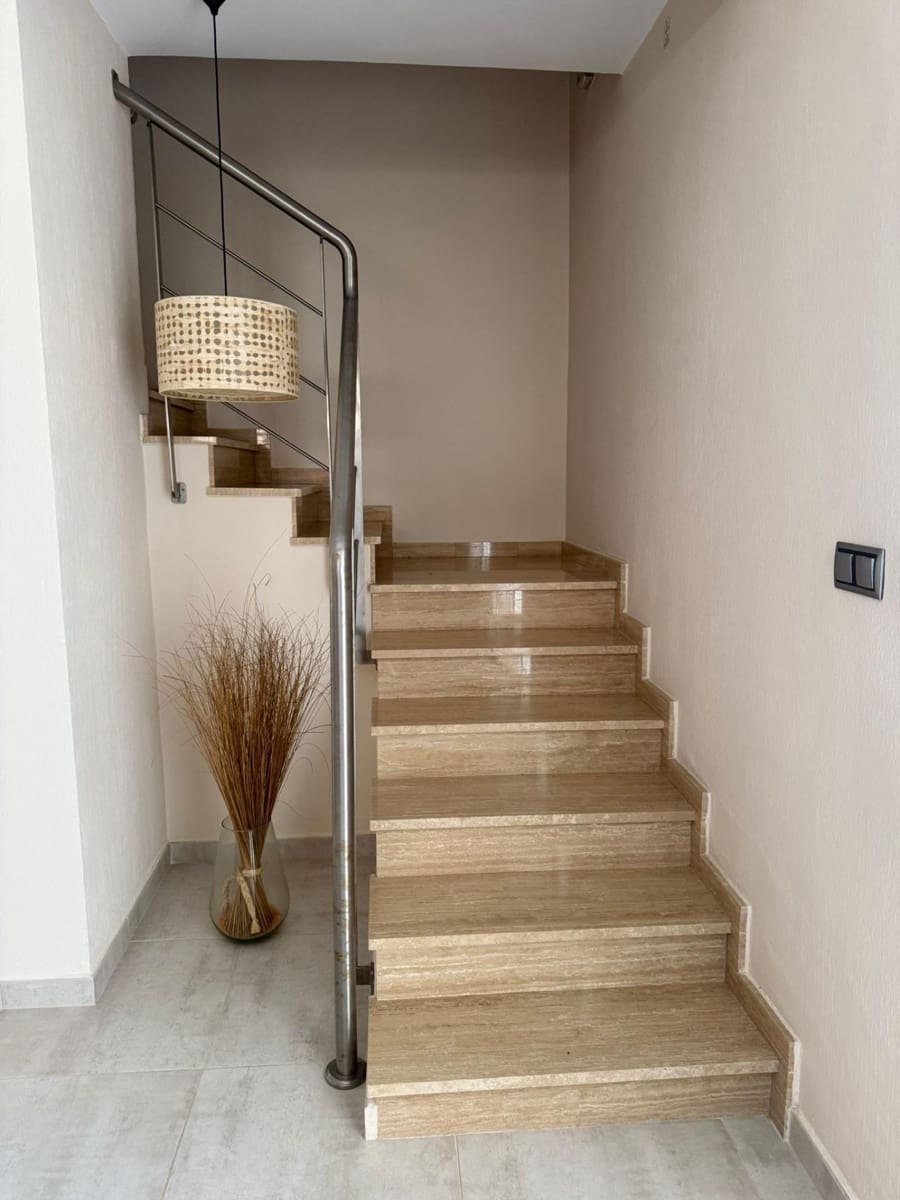 5 bedroom Villa for sale in Orihuela Costa with pool - € 739,900 (Ref: 9208285)