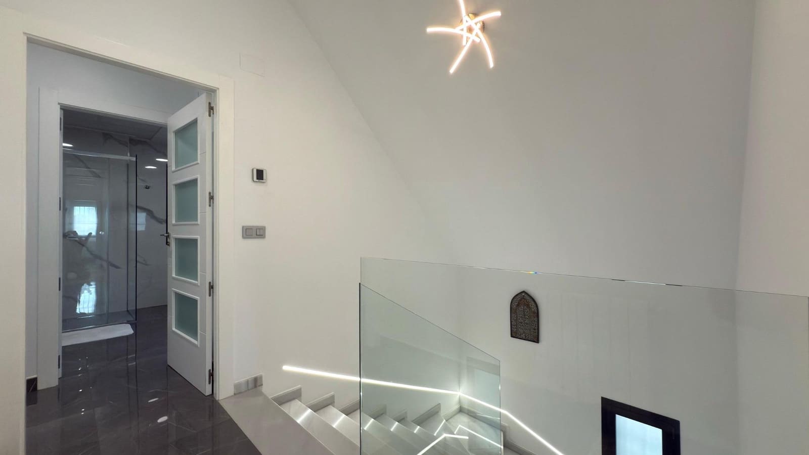 5 bedroom Villa for sale in San Juan de Alicante / Sant Joan d'Alacant with pool garage - € 1,365,000 (Ref: 9215027)