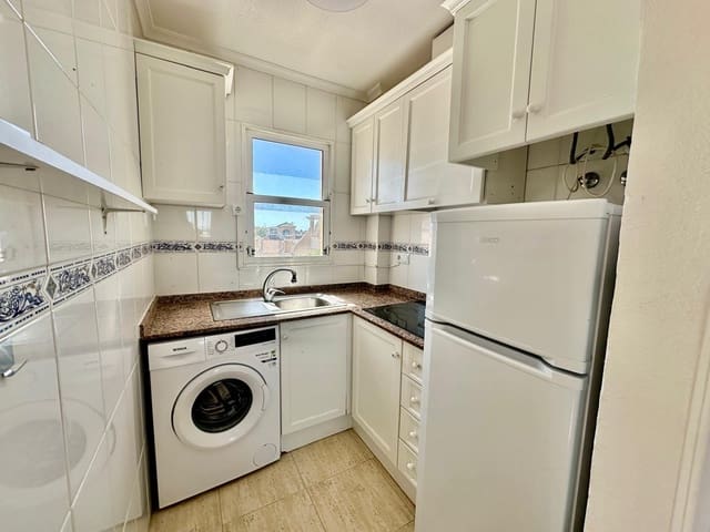 Bungalow de 2 habitaciones en Torrevieja en venta - 128.000 € (Ref: 9228487)