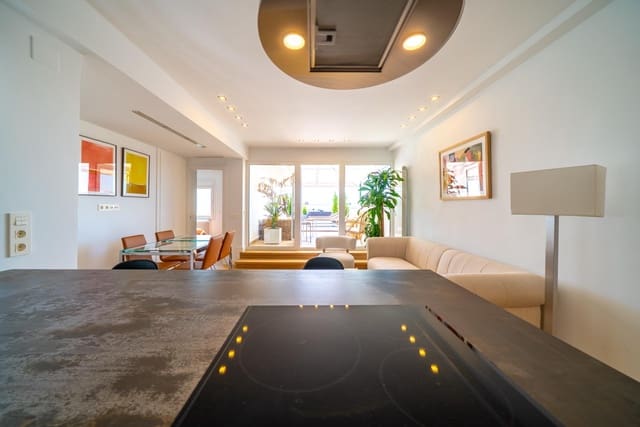 2 soveværelse Penthouse til salg i Madrid by - € 1.290.000 (Ref: 9228492)