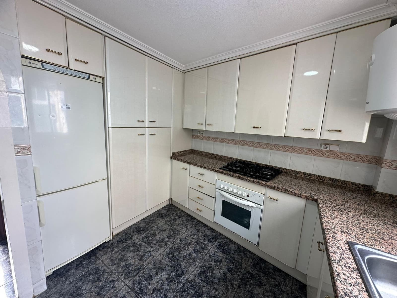 3 sypialnia Mieszkanie na sprzedaż w El Campello - 145 000 € (Ref: 9236411)