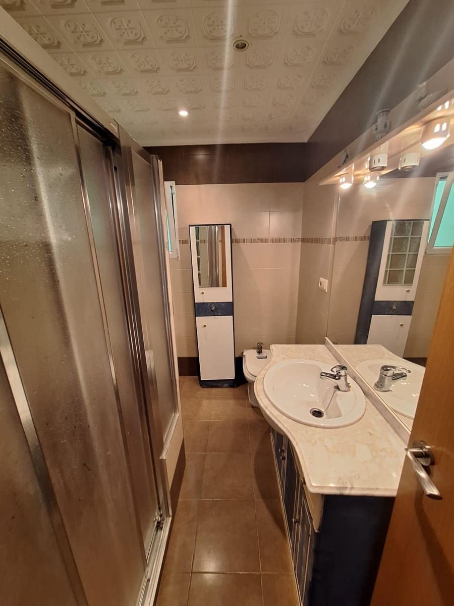 4 sypialnia Apartament na sprzedaż w Torrevieja - 290 000 € (Ref: 9240400)