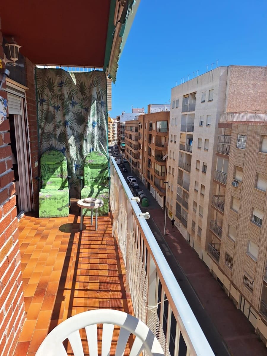 4 sypialnia Apartament na sprzedaż w Torrevieja - 290 000 € (Ref: 9240400)