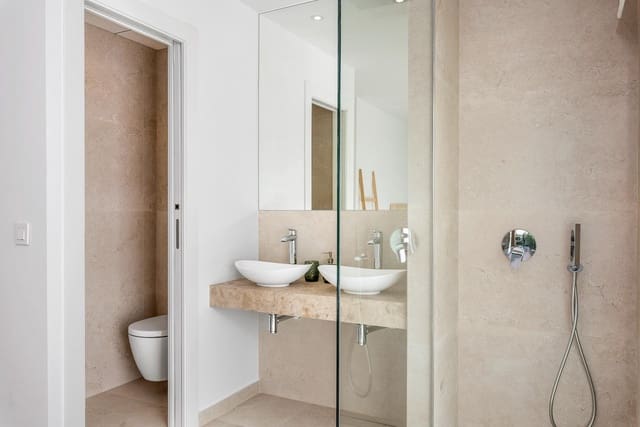 3 quarto Moradia para venda em Los Alcázares com piscina - 499 900 € (Ref: 9243401)