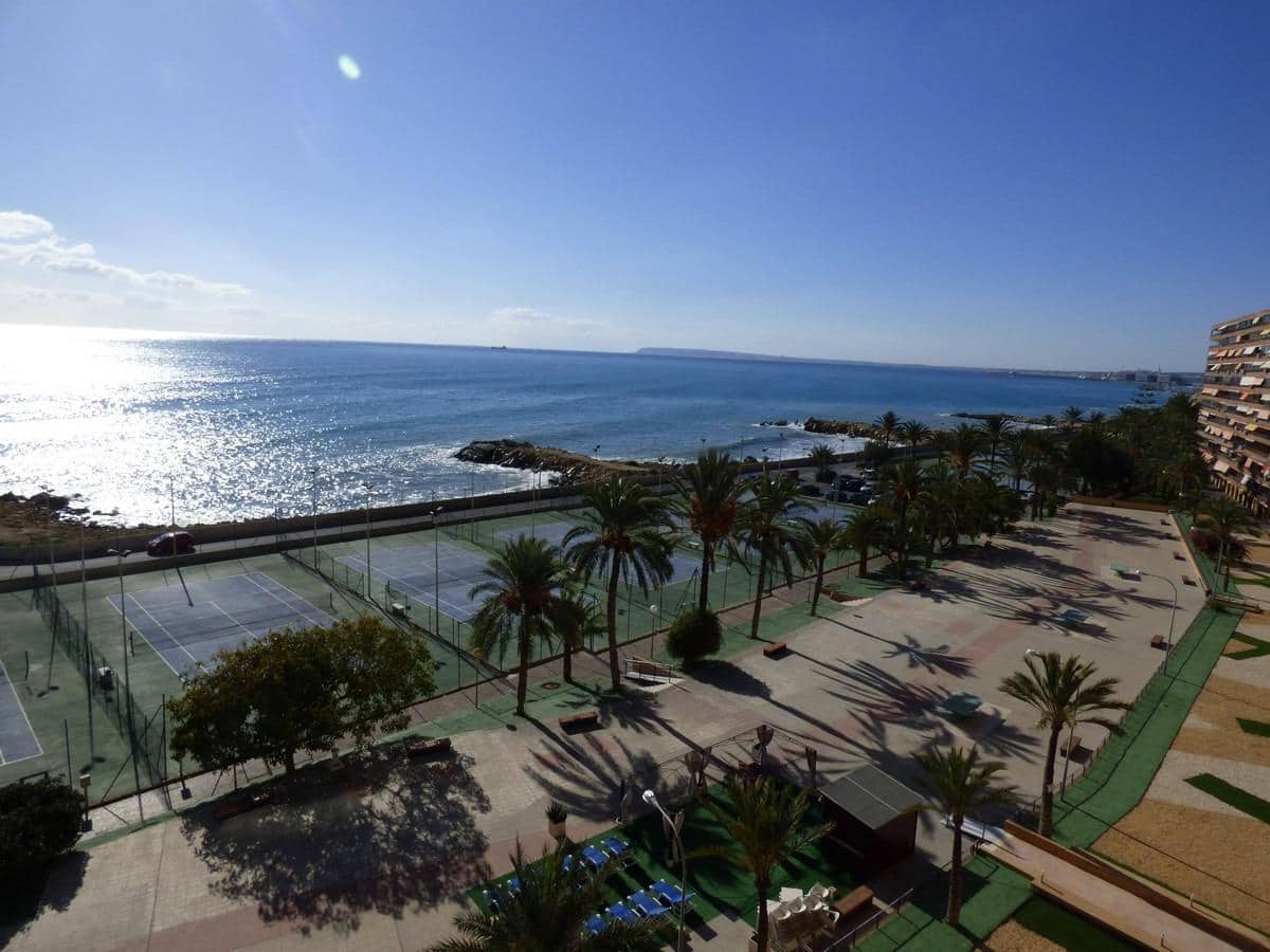 2 soverom Leilighet til salgs i Alicante by med svømmebasseng - € 299 000 (Ref: 9243404)