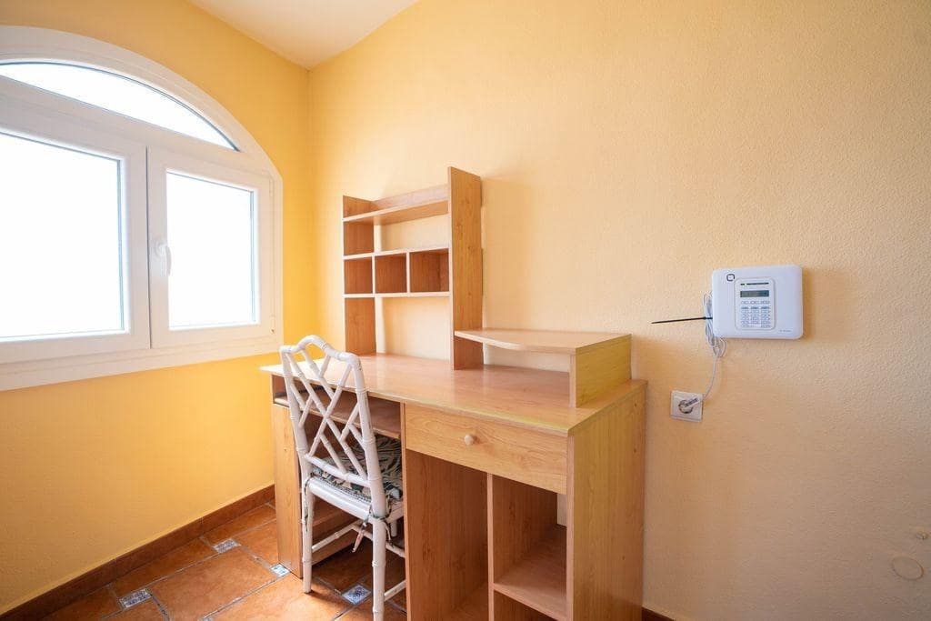 4 sypialnia Willa na sprzedaż w Orihuela Costa z garażem - 439 000 € (Ref: 9248178)