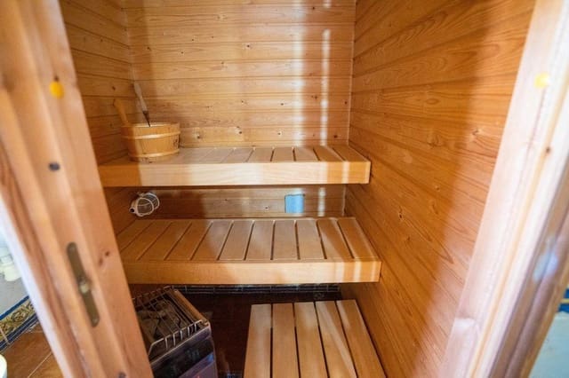 4 sypialnia Willa na sprzedaż w Orihuela Costa, Orihuela z garażem - 439 000 € (Ref: 9248178)