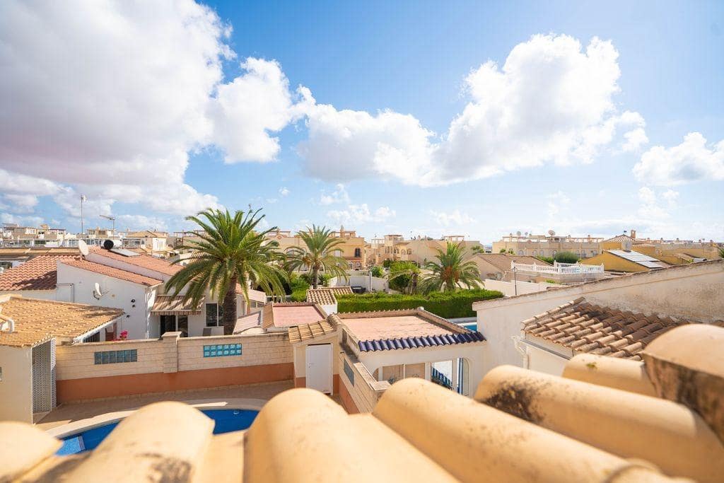 4 sypialnia Willa na sprzedaż w Orihuela Costa z garażem - 439 000 € (Ref: 9248178)