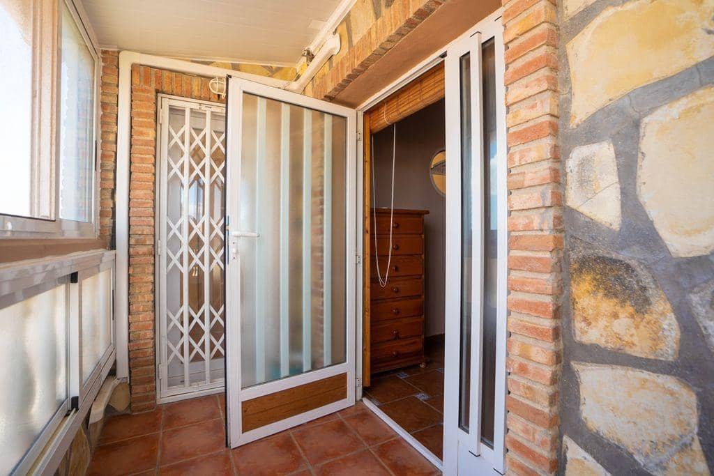 4 sypialnia Willa na sprzedaż w Orihuela Costa z garażem - 439 000 € (Ref: 9248178)