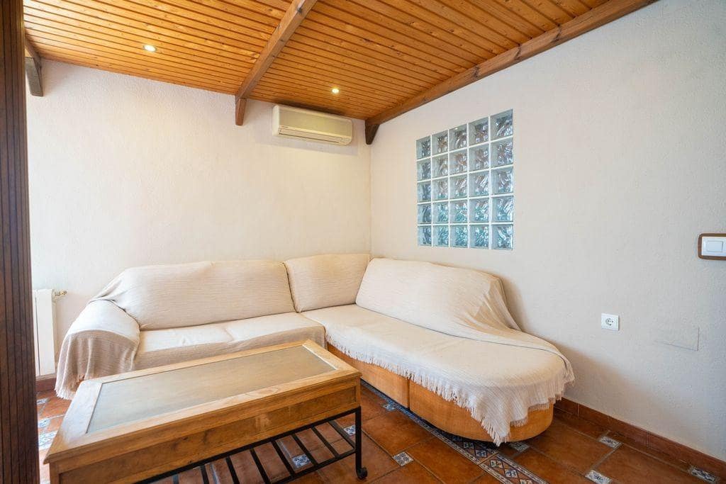 4 sypialnia Willa na sprzedaż w Orihuela Costa z garażem - 439 000 € (Ref: 9248178)