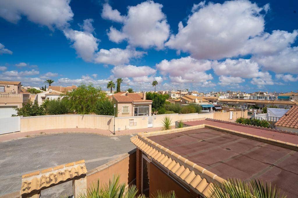 4 sypialnia Willa na sprzedaż w Orihuela Costa z garażem - 439 000 € (Ref: 9248178)
