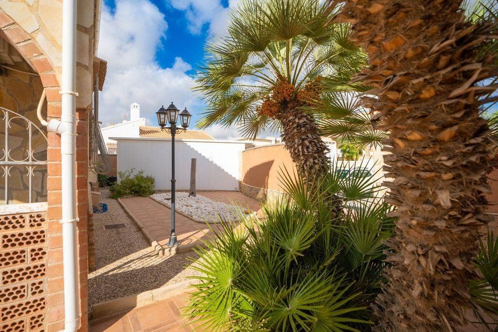 4 sypialnia Willa na sprzedaż w Orihuela Costa z garażem - 439 000 € (Ref: 9248178)