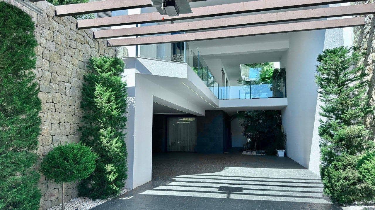 7 sypialnia Willa na sprzedaż w Finestrat z basenem - 4 450 000 € (Ref: 9248746)