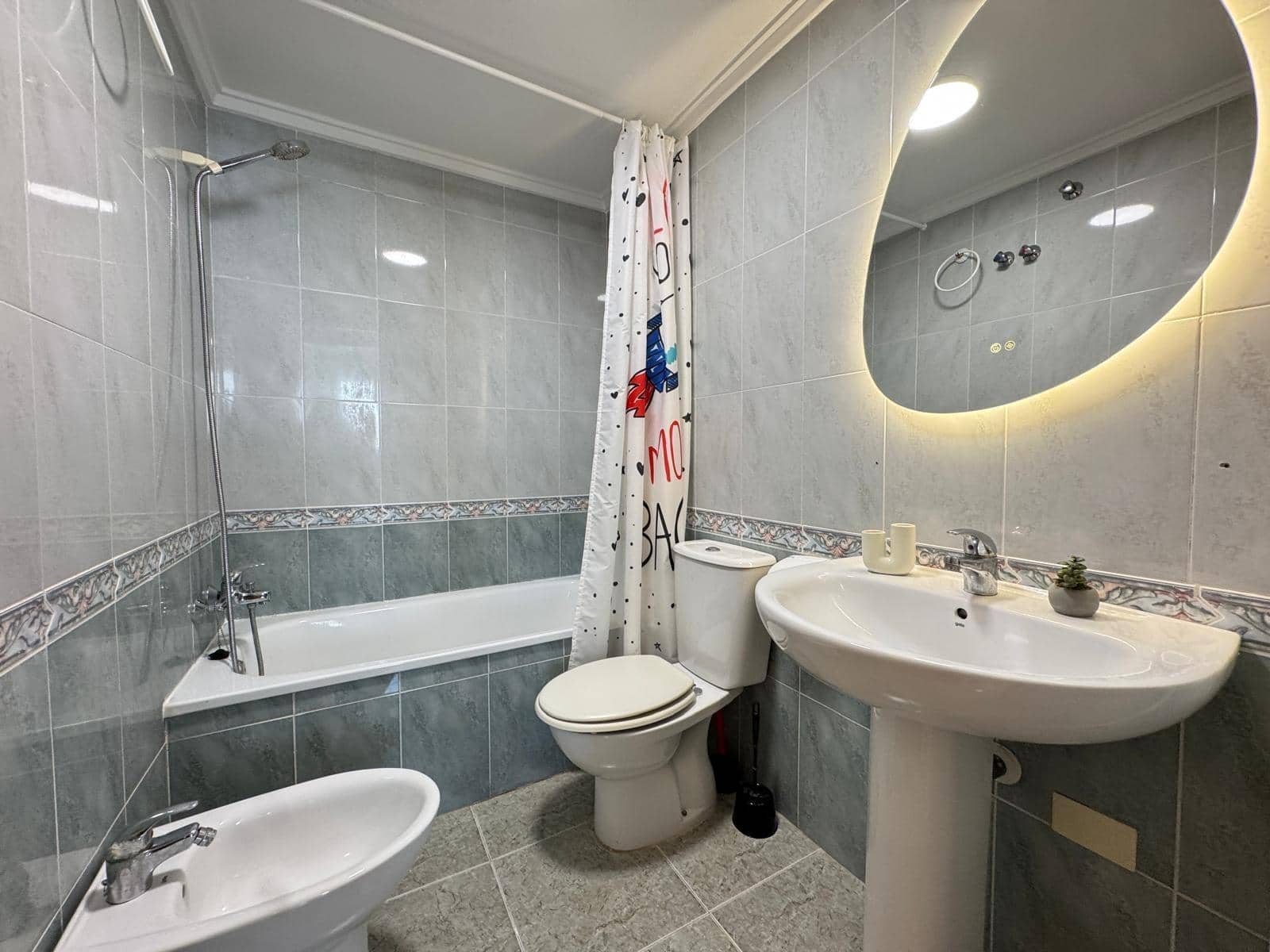 2 soveværelse Lejlighed til salg i Torrevieja med swimmingpool - € 135.000 (Ref: 9252450)