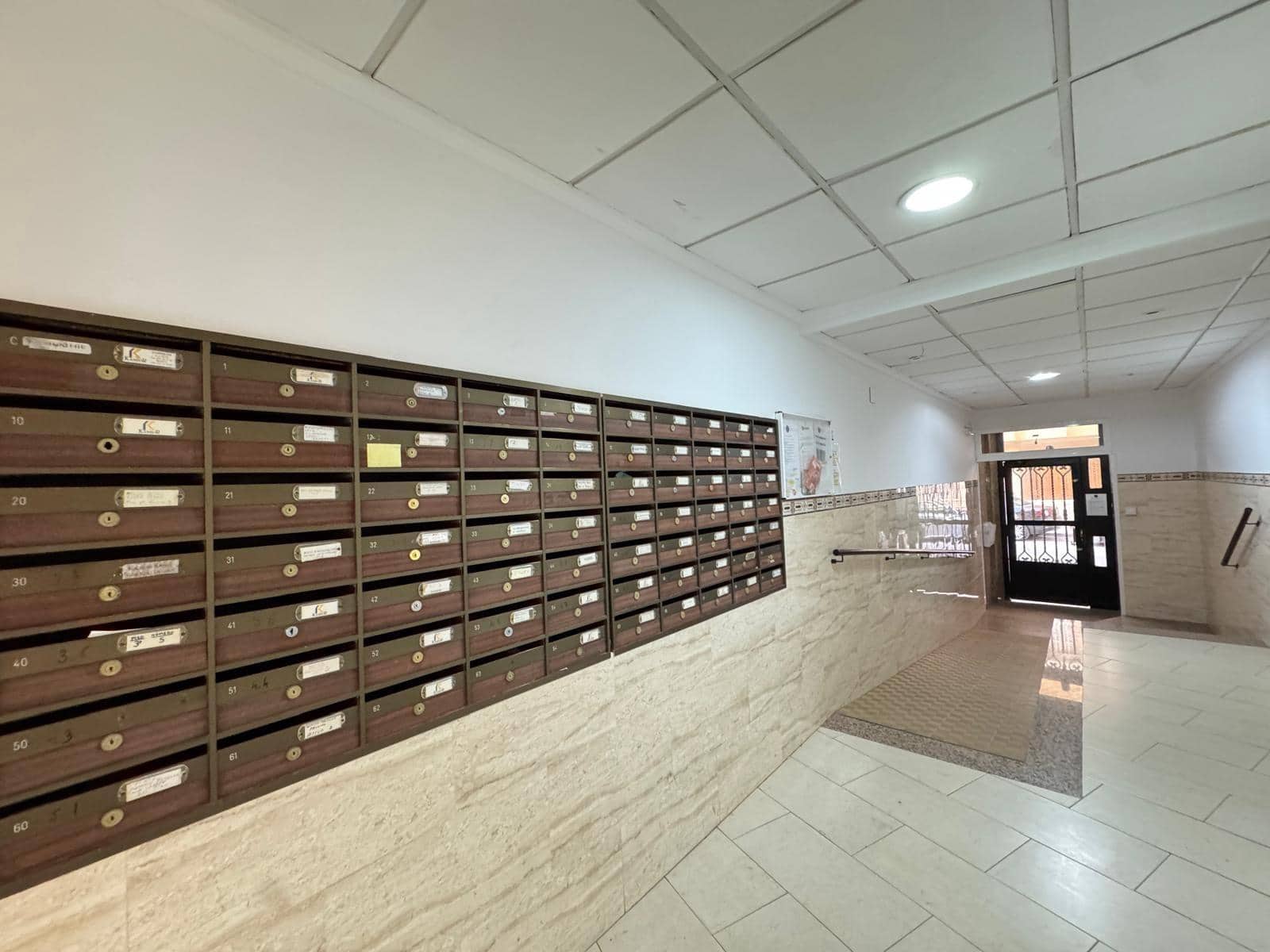 2 soveværelse Lejlighed til salg i Torrevieja med swimmingpool - € 135.000 (Ref: 9252450)