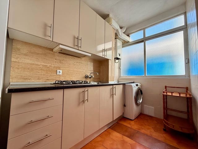 3 makuuhuone Huoneisto myytävänä paikassa Alicante kaupunki - 135 000 € (Ref: 9252451)