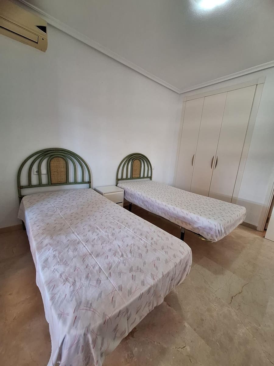 2 bedroom Apartment for sale in Playa Flamenca with pool - € 170,000 (Ref: 9252454)