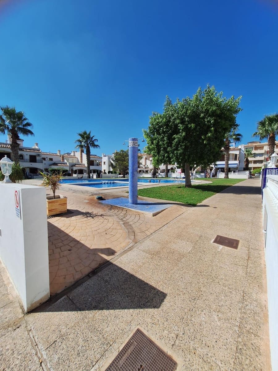2 bedroom Apartment for sale in Playa Flamenca with pool - € 170,000 (Ref: 9252454)