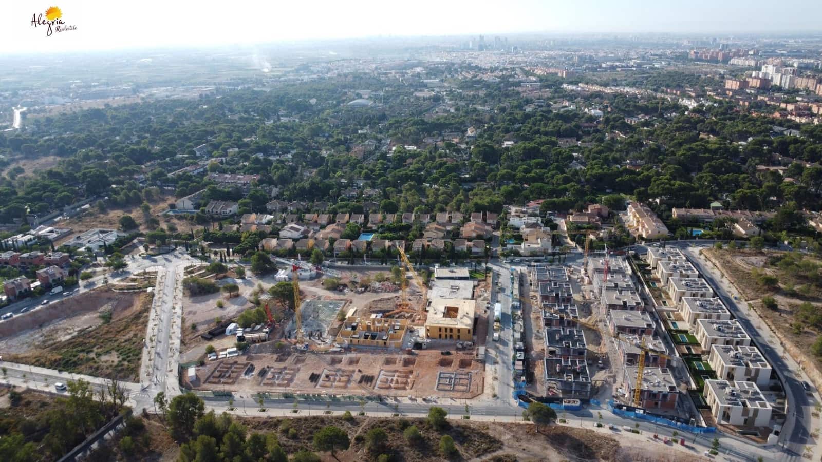 3 sypialnia Mieszkanie na sprzedaż w Godella z basenem garażem - 404 000 € (Ref: 9255267)