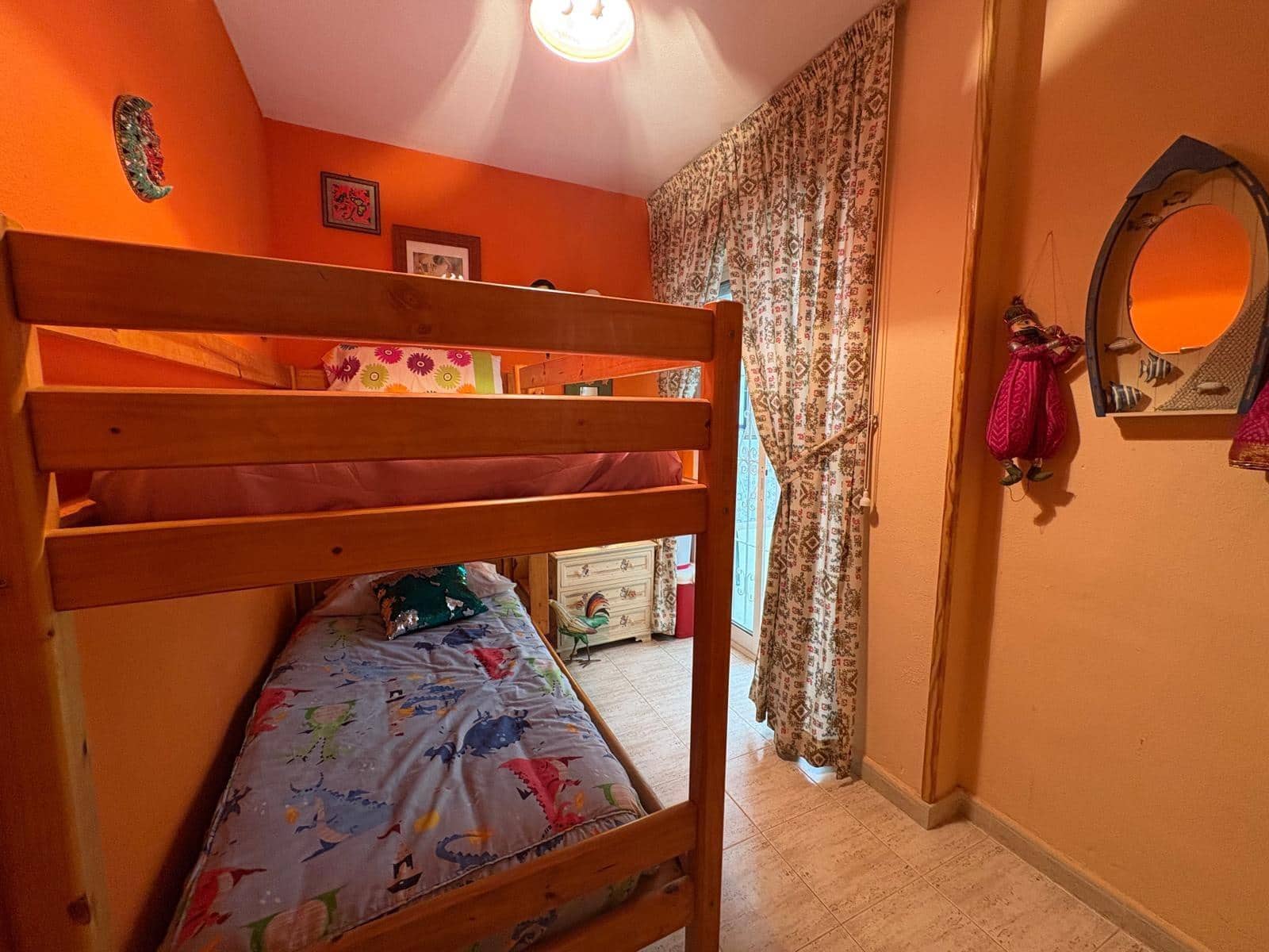 Apartamento de 2 habitaciones en Torrevieja en venta - 129.900 € (Ref: 9255274)