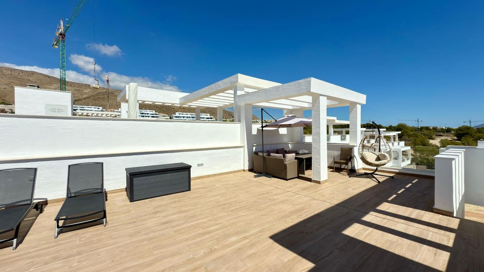 2 sypialnia Penthouse na sprzedaż w Finestrat z basenem - 370 000 € (Ref: 9257280)