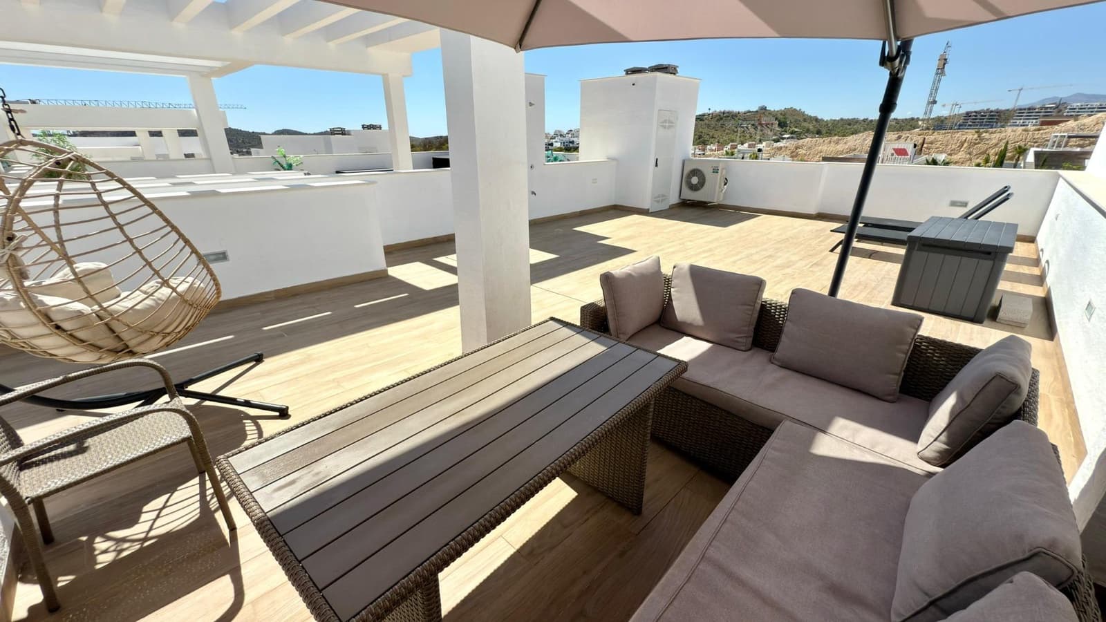 2 sypialnia Penthouse na sprzedaż w Finestrat z basenem - 370 000 € (Ref: 9257280)