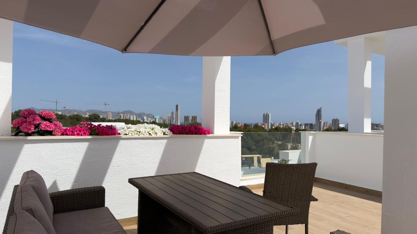 2 sypialnia Penthouse na sprzedaż w Finestrat z basenem - 370 000 € (Ref: 9257280)