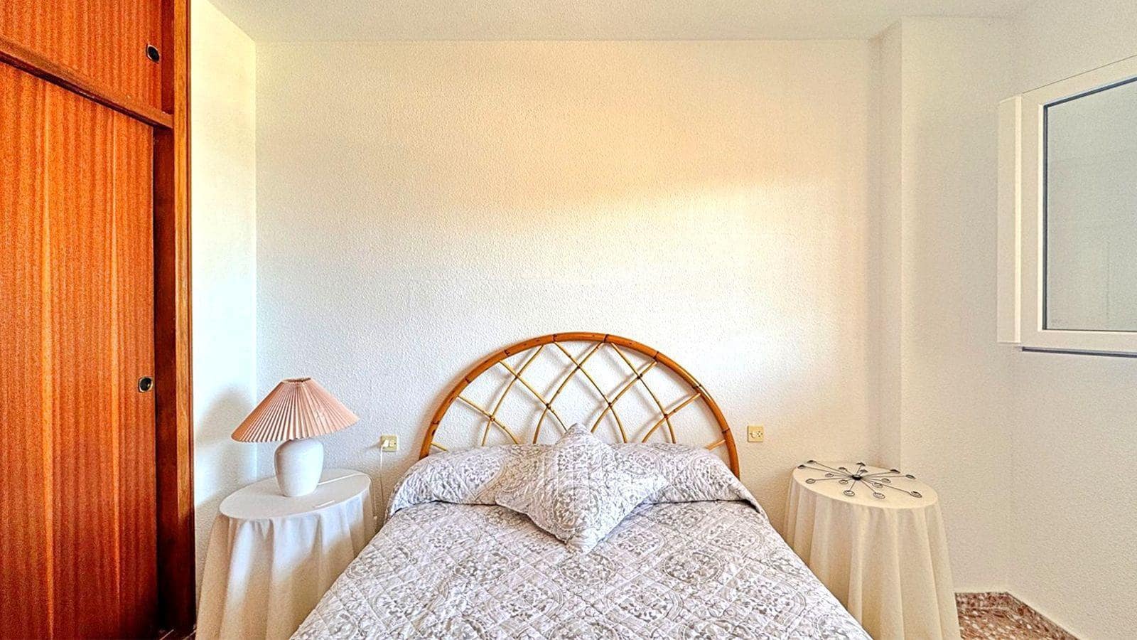 1 soveværelse Lejlighed til salg i Punta Prima med swimmingpool - € 149.900 (Ref: 9262580)