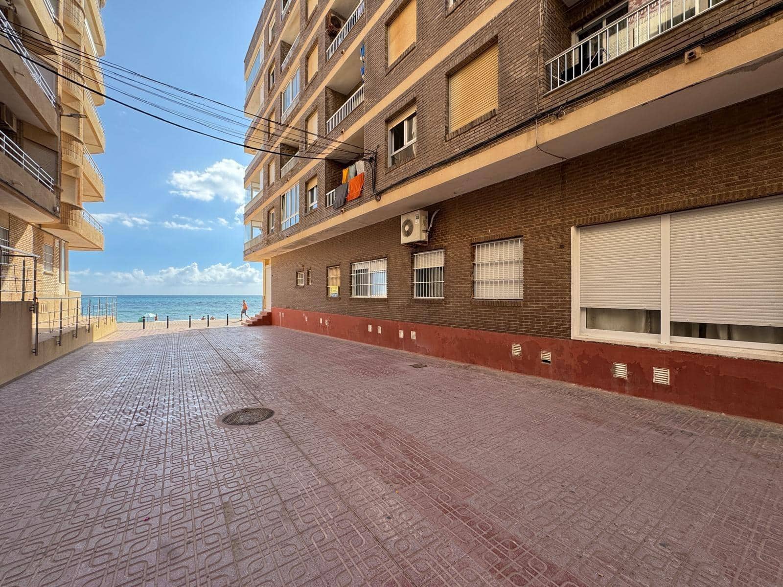 3 bedroom Apartment for sale in La Mata with garage - € 245,000 (Ref: 9269719)