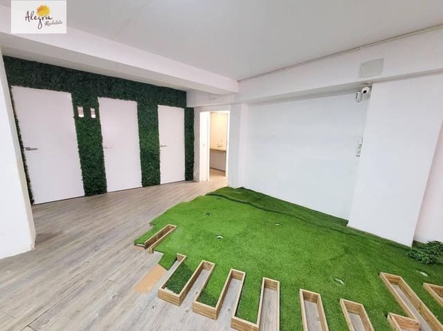 Commercial for sale in Benicalap, Valencia city - € 160,000 (Ref: 9272590)