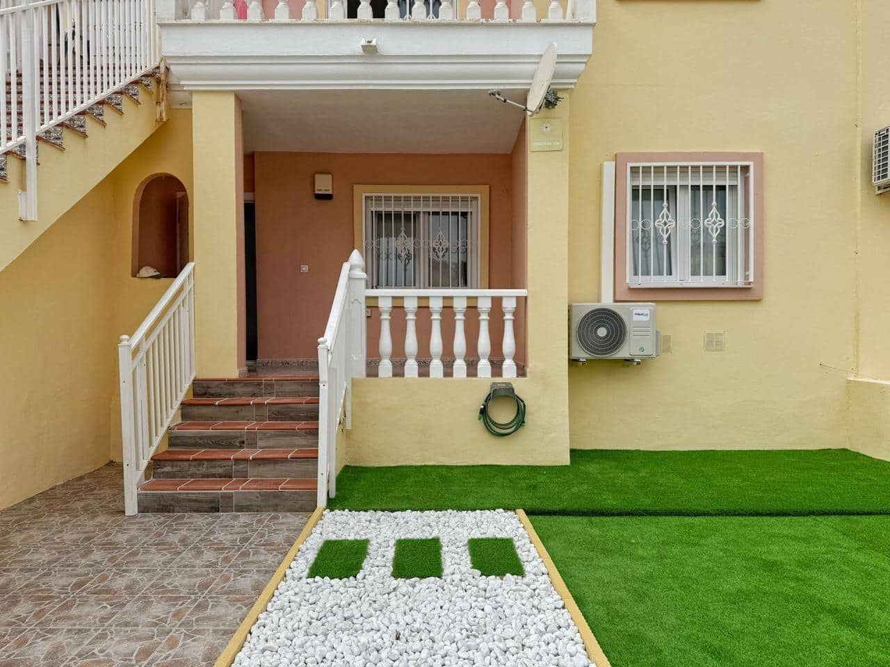 3 sypialnia Bungalow na sprzedaż w Filipinas z basenem - 199 900 € (Ref: 9276325)