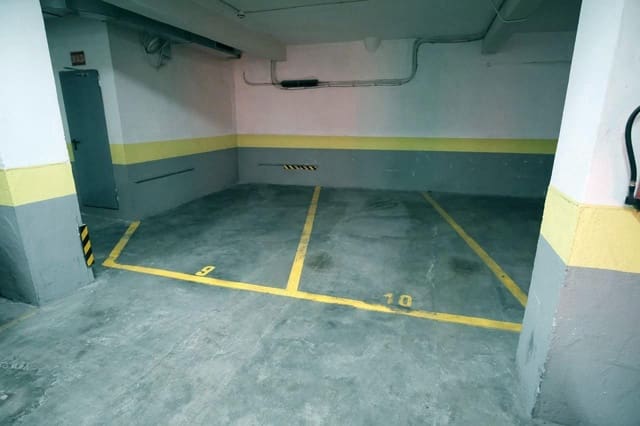 Garage for sale in Retiro, Madrid city - € 53,900 (Ref: 9276327)